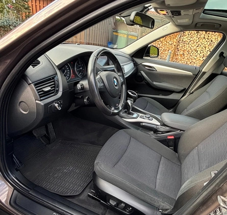 BMW X1 cena 57000 przebieg: 177290, rok produkcji 2012 z Zielonka małe 121